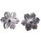 Boucles d'oreilles fleurs en or blanc, nacre et saphirs 58 Facettes T290PI132