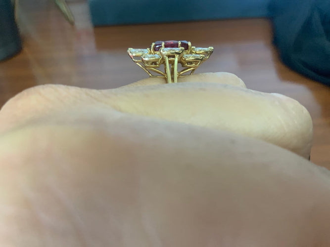 54 Bague marquise en or jaune 18K, rubis et diamant 58 Facettes BA 770