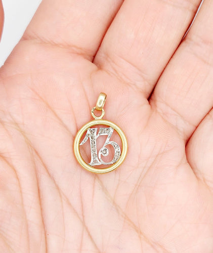 Pendentif chiffre 13 en or 18k et diamants taille rose 58 Facettes A07387