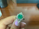 54 Bague colombienne en or blanc, émeraude et diamants 58 Facettes BA 457