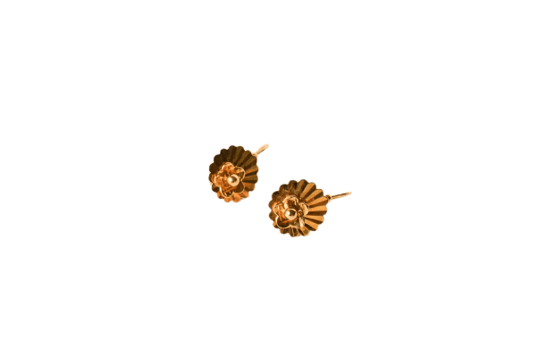 Boucles d'oreilles dormeuses décor fleurs en or jaune