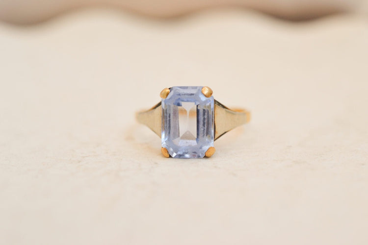 Bague 54 Bague en or jaune et blanc avec spinelle synthétique Verneuil 58 Facettes Ref3559