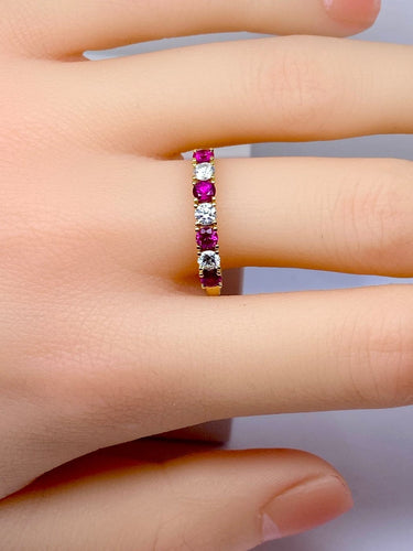 60 Demi-alliance en or jaune 18 carats, rubis et diamants 58 Facettes AB739
