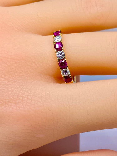 60 Demi-alliance en or jaune 18 carats, rubis et diamants 58 Facettes AB739
