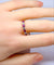 60 Demi-alliance en or jaune 18 carats, rubis et diamants 58 Facettes AB739