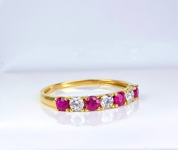 60 Demi-alliance en or jaune 18 carats, rubis et diamants 58 Facettes AB739