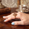 55.5 Bague dôme vintage en or jaune 18K et grenats 58 Facettes 1791