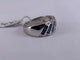 54 Bague lignes en or blanc, saphir et diamants 58 Facettes BA 777