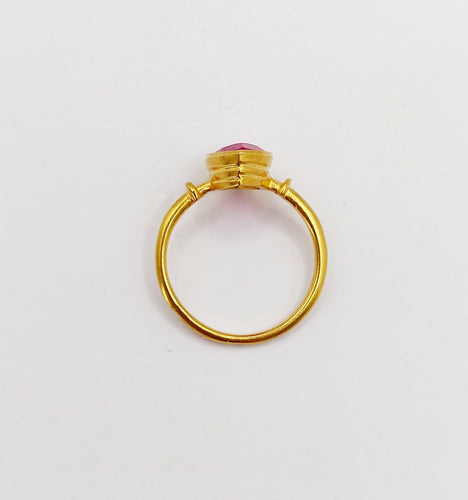 43 Bague antique en or 18k et rubis synthétique 58 Facettes A07673