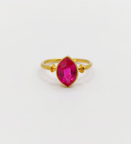 43 Bague antique en or 18k et rubis synthétique 58 Facettes A07673