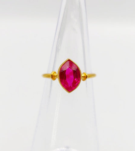 43 Bague antique en or 18k et rubis synthétique 58 Facettes A07673