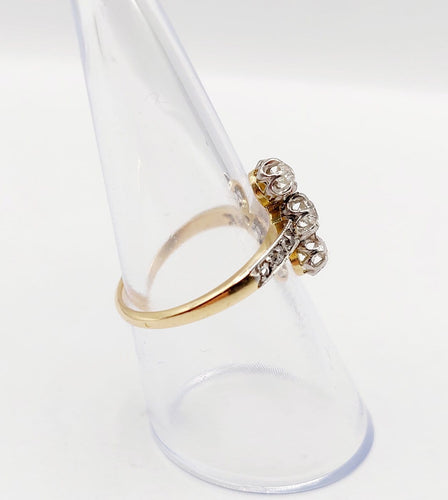 54 Bague marquise antique en or 18K, platine et diamants 58 Facettes A07637
