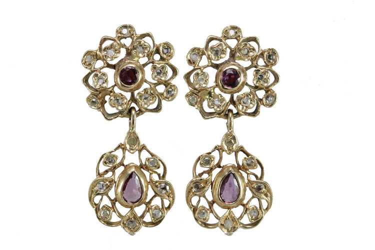 Parure ancienne - Collier et boucles d'oreilles en or, diamants et rubis 58 Facettes 3844