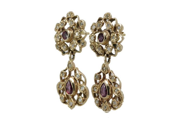 Parure ancienne - Collier et boucles d'oreilles en or, diamants et rubis 58 Facettes 3844