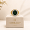 51 Bague chevalière en or jaune avec camée vert et diamants 58 Facettes 50486