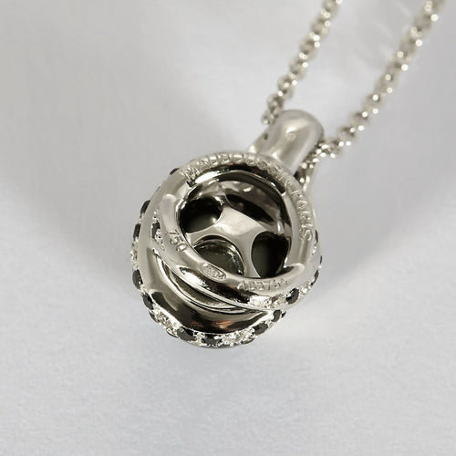 Mauboussin Caviar Mon Amour - Collier en or blanc, diamants et perle 58 Facettes ColMaubperle