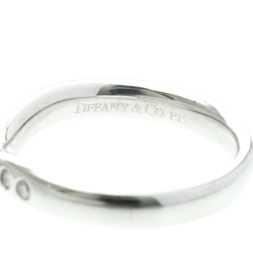 Bague 48 Tiffany & Co. Elsa Peretti - Alliance incurvée en platine et diamants 58 Facettes fkvnbckm8v