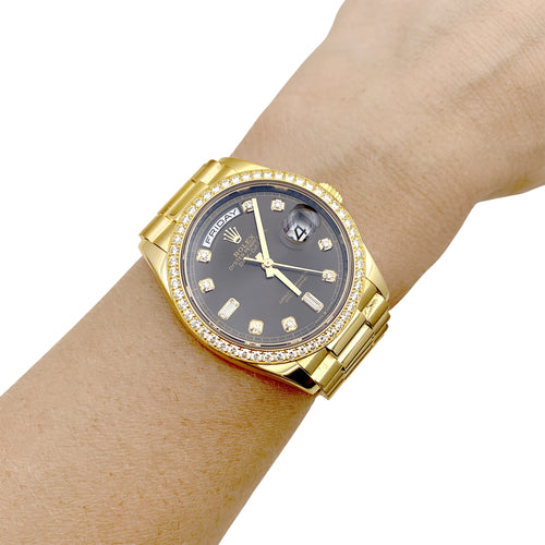Rolex Oyster Perpetual Day-Date - Montre en or jaune et diamants 58 Facettes 35837