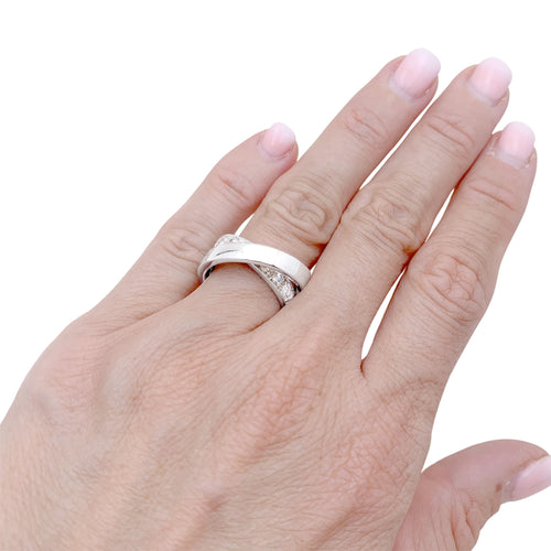 52 Cartier Nouvelle Vague - Bague en or blanc et diamants 58 Facettes 35915