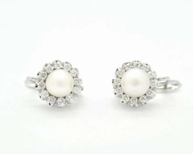 Boucles d'oreilles en or blanc, perles et diamants 58 Facettes 9265