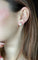 Boucles d'oreilles Boucles d’oreilles puces - Perles de culture 7 mm en or 18 carats et diamants 58 Facettes