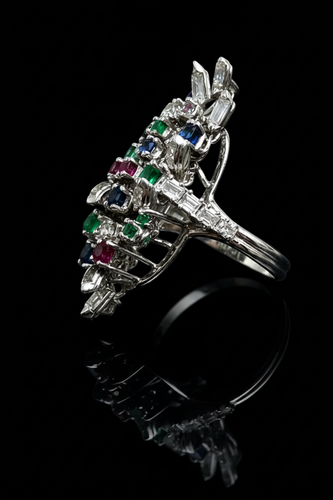 Bague 56 I colori della vita - Bague en platine avec diamants, émeraudes, rubis et saphirs 58 Facettes