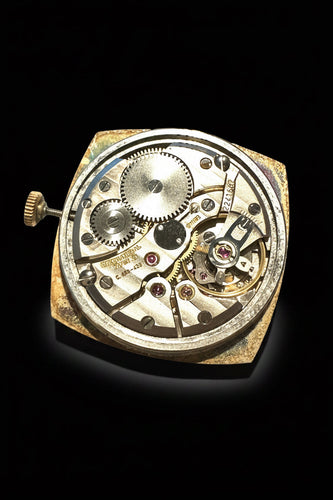 Montre IWC Schaffhausen - Montre vintage ref. 2770 en or jaune 58 Facettes