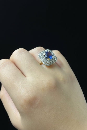 Bague Bague octogonale en or avec saphir Verneuil et diamants 58 Facettes