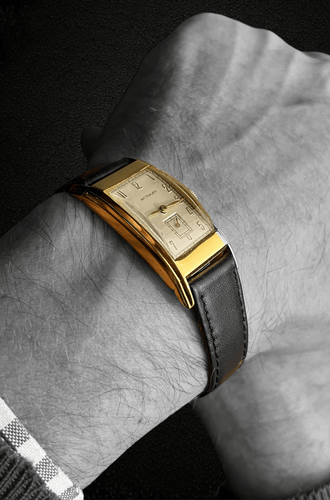 Montre Wittnauer Curvex , anni '40 58 Facettes