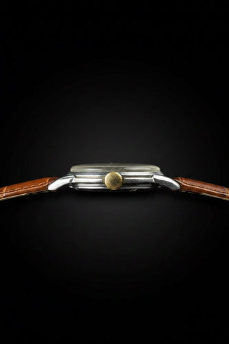 Montre Ostara - Montre-bracelet suisse des années 40 58 Facettes