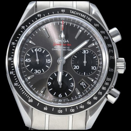 Omega Speedmaster - Montre Date Chronograph en acier 58 Facettes MT46632