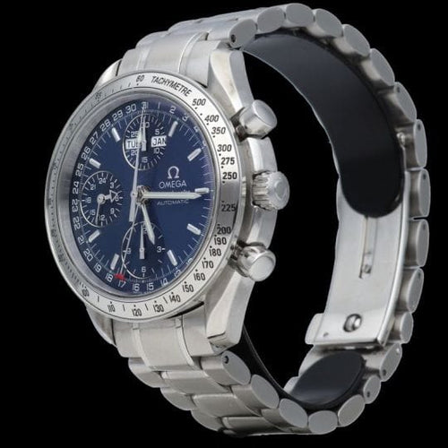Omega Speedmaster - Montre Triple Date Chronograph en acier 58 Facettes MT47884