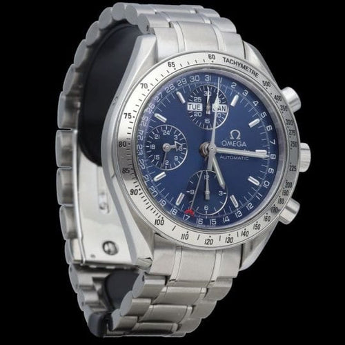 Omega Speedmaster - Montre Triple Date Chronograph en acier 58 Facettes MT47884