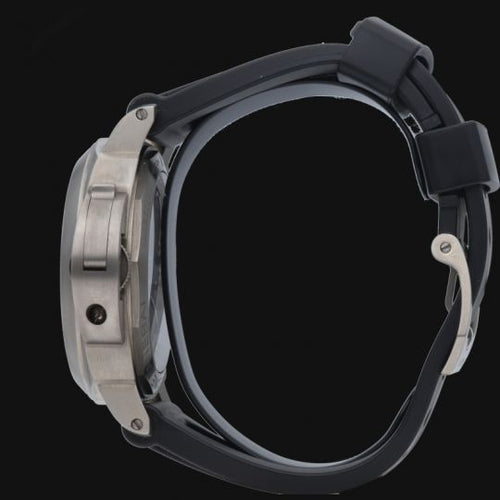 Panerai Luminor Base - Montre en titane 58 Facettes MT47827