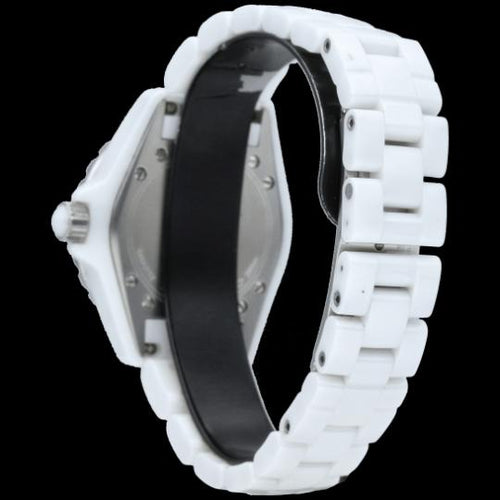 Chanel J-12 - Montre en céramique avec diamants 58 Facettes MT47542