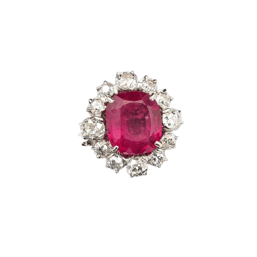 51 Bague en or blanc 18 ct avec rubis et diamants 58 Facettes 431/26 A 229/26