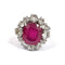 51 Bague en or blanc 18 ct avec rubis et diamants 58 Facettes 431/26 A 229/26