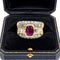 54 Bague en or jaune 18 ct avec rubis et diamants 58 Facettes 774 D OC