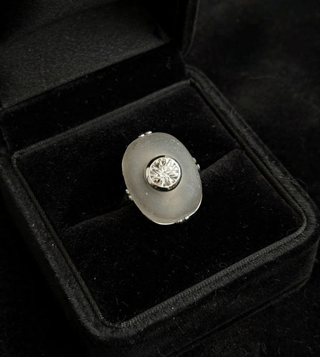 57 Art déco - Bague en platine avec diamant 58 Facettes 450/26 C