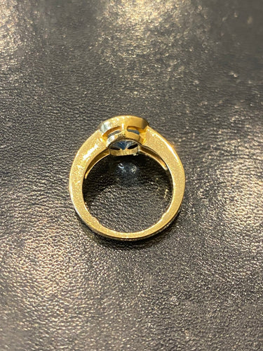 51 Bague en or 750, aigue-marine et diamants 58 Facettes LP255