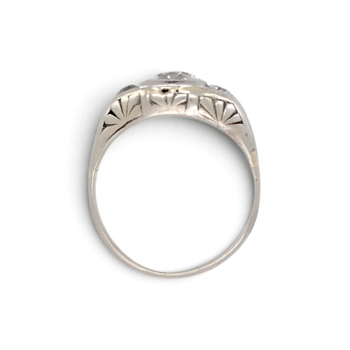 50 Art déco - Bague trilogie en or 18k et diamants taille ancienne 58 Facettes RI-1076