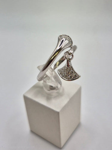 55 Bulgari Divas' Dream - Bague en or blanc et diamants 58 Facettes 323/1103