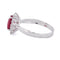 55 Bague en or blanc avec rubis ovale et diamants 58 Facettes AN539 (0069)