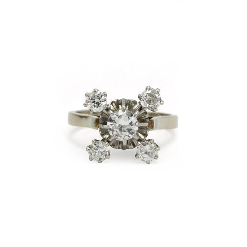 51.5 Bague en or blanc, platine et diamants 58 Facettes 260203R
