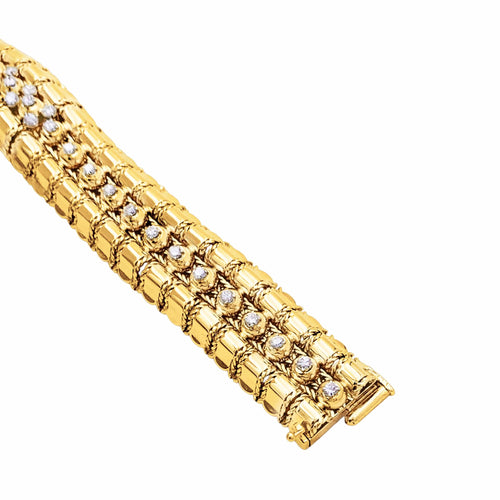 Montre Lacloche - Montre bracelet secrète en or jaune et diamants 58 Facettes 35877