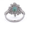 54 Bague en or blanc 18 kt avec émeraude et diamants 58 Facettes AN730 (0599)