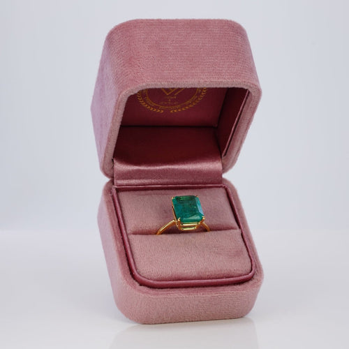 60 Bague en or jaune 18 carats avec émeraude naturelle 58 Facettes R0011