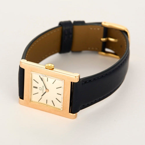 Omega Tank Brick - Montre en or rose 18K cadran argenté 58 Facettes A1177