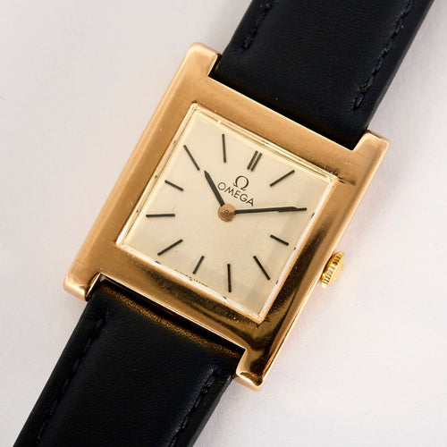 Omega Tank Brick - Montre en or rose 18K cadran argenté 58 Facettes A1177