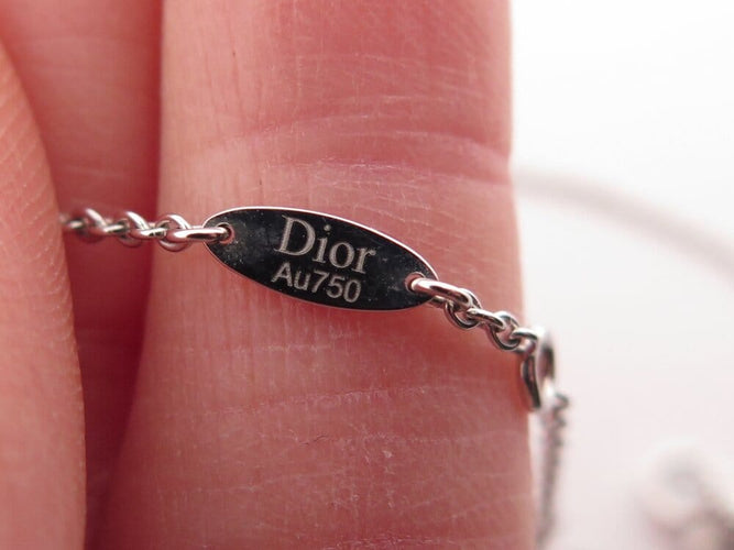 Christian Dior Rose des Vents - Collier 3 motifs en or blanc et diamants 58 Facettes 276467